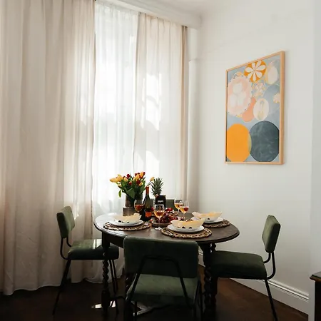 Appartamento Maya's Flats & 31 - Z Dwiema Sypialniami Two Bedrooms Ogarna Str Old Town *