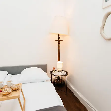 Maya's Flats 31 - Double Bedroom In Old Town Danzig