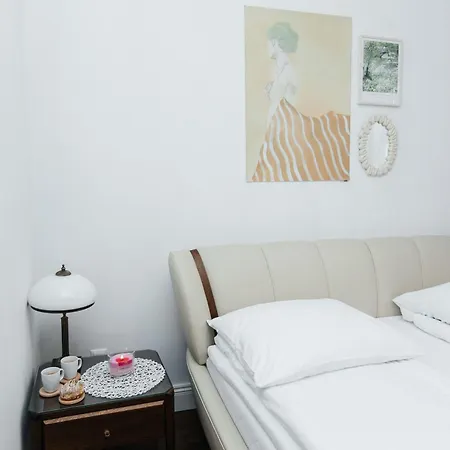 Maya's Flats 31 - Double Bedroom In Old Town Danzig