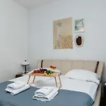 Maya's 31 - Double Bedroom Old Town Gdańsk