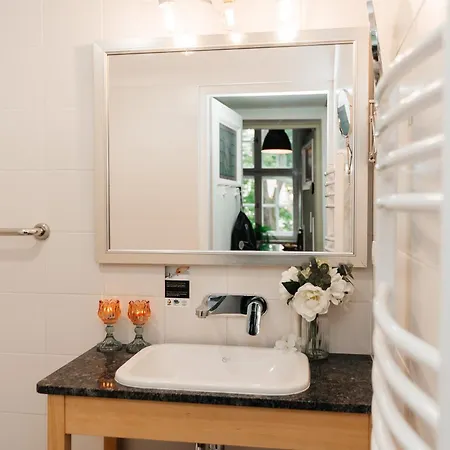 Maya's Flats 31 - Double Bedroom In Old Town Apartamento *