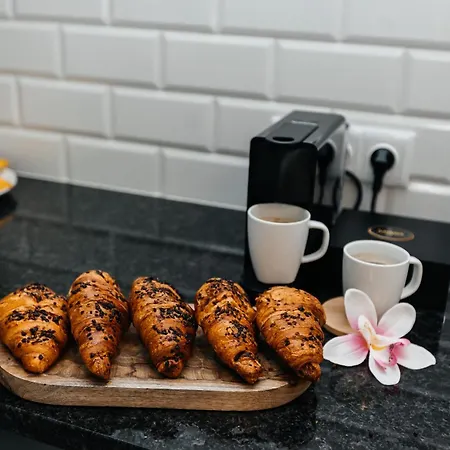 아파트 Maya's Flats & 31 - Z Dwiema Sy *