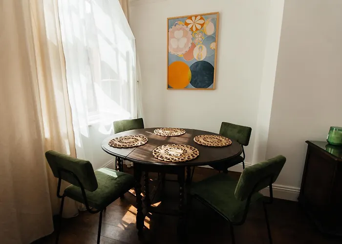 Maya's Flats & 31 - Z Dwiema Sy Apartamento *