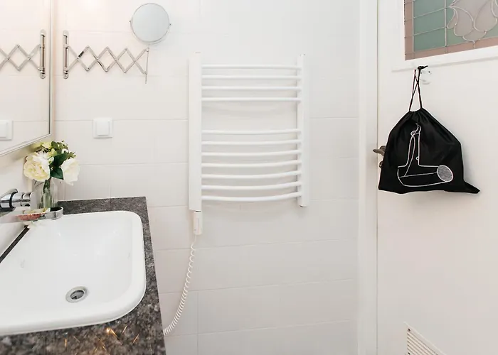 Maya's Flats & 31 - Z Dwiema Sy Apartamento